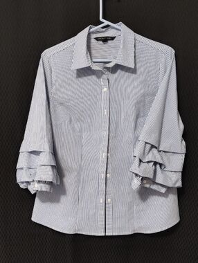 Zac & Rachel Blue & White Striped Button‑Down Shirt